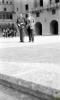 Joan Pi Tintoré i Josep Noguero Roca davant la façana del monestir de Montserrat