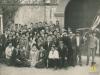 Grup de cantants de caramelles davant ca n'Iglésies